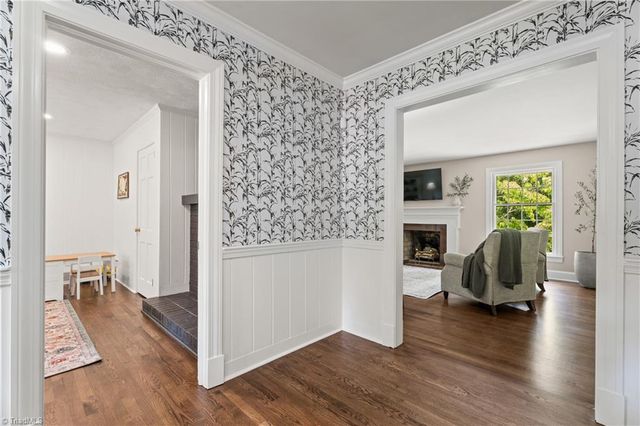 817 Clovelly Road, Winston-salem, NC 27106