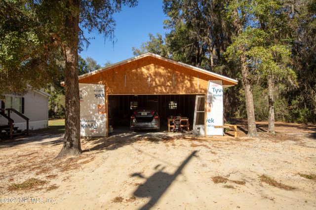 136 BOOTS Road, Melrose, FL 32666