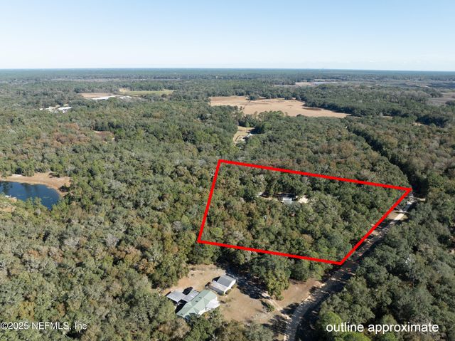 136 BOOTS Road, Melrose, FL 32666