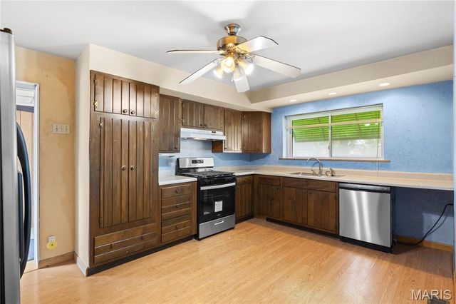 1719 Edwards Street, St Louis, MO 63110