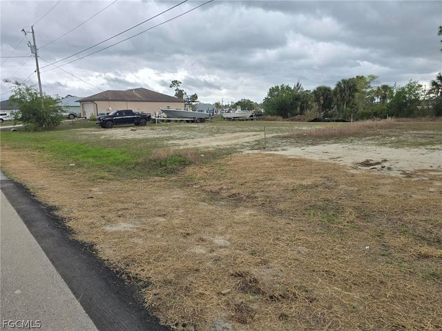1440 NE 33rd ST, Cape Coral, FL 33909