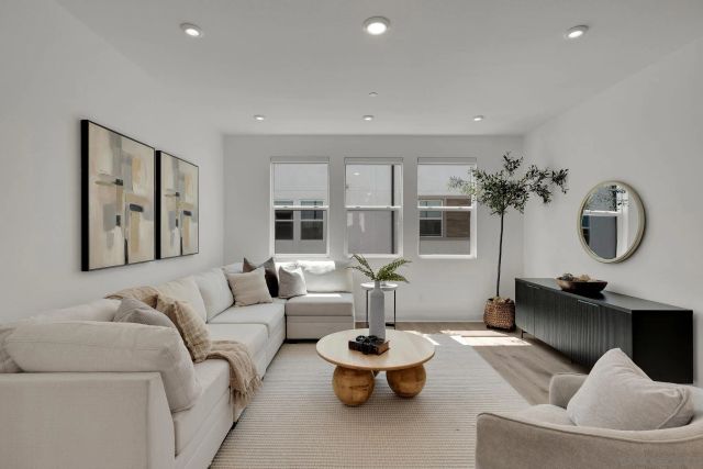 2639 Everly Dr, San Diego, CA 92108
