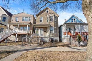 2922 E 97th Street, Chicago, IL 60617