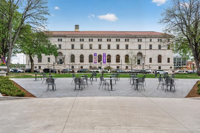 350 Saint Peter Street 511, Saint Paul, MN 55102
