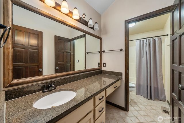 7705 132nd Street Ct E, Puyallup, WA 98373