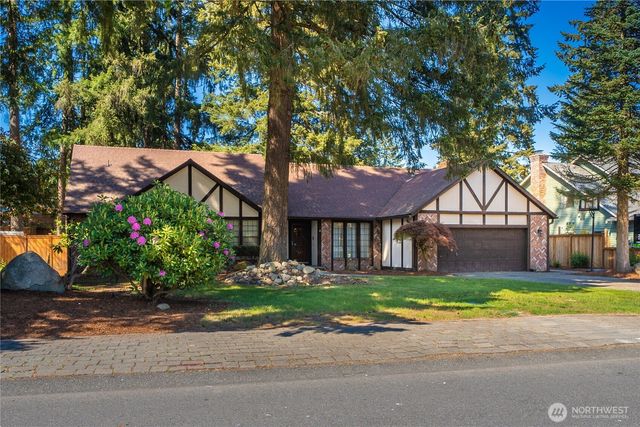 7705 132nd Street Ct E, Puyallup, WA 98373