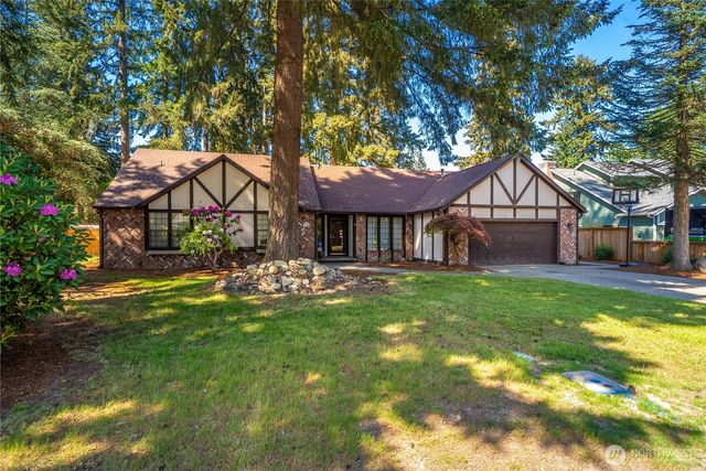 7705 132nd Street Ct E, Puyallup, WA 98373