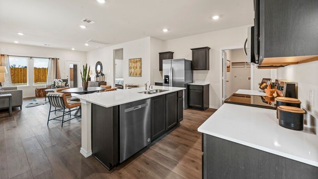 641 Glee Stem Road, Lavon, TX 75166