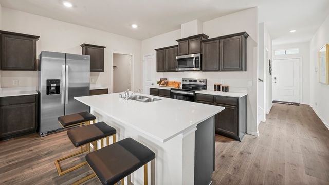 641 Glee Stem Road, Lavon, TX 75166