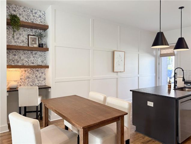 5736 Main Street, Flowery Branch, GA 30542