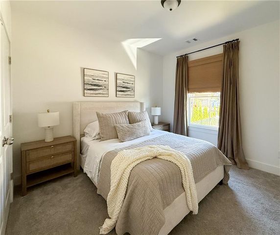 5736 Main Street, Flowery Branch, GA 30542