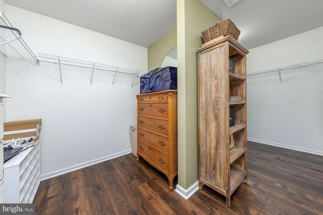 301 LONG MEADOW DR, Mullica Hill, NJ 08062