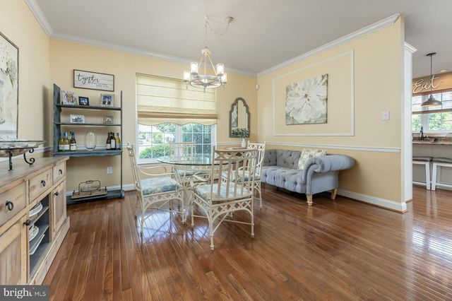 301 LONG MEADOW DR, Mullica Hill, NJ 08062