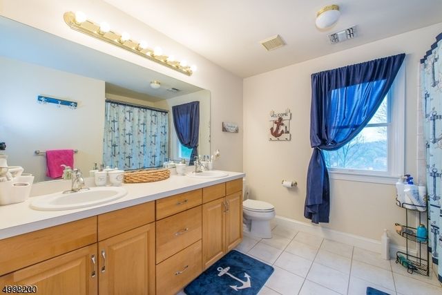 21 BONNIEVIEW LN, Montville Twp., NJ 07082