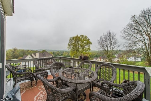 21 BONNIEVIEW LN, Montville Twp., NJ 07082