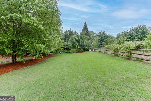 663 Gold Creek Drive, Dawsonville, GA 30534