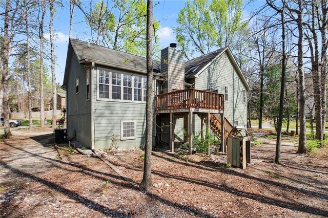 1943 Oakleaf Court, Lithia Springs, GA 30122