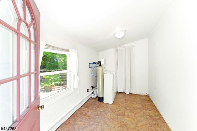 54 Summit Dr, Wantage Twp., NJ 07461