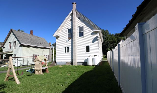 15 George Street, Barre City, VT 05641