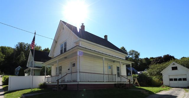 15 George Street, Barre City, VT 05641