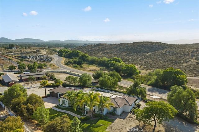 39099 Calle Jojoba, Temecula, CA 92592