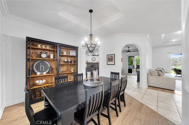 39099 Calle Jojoba, Temecula, CA 92592
