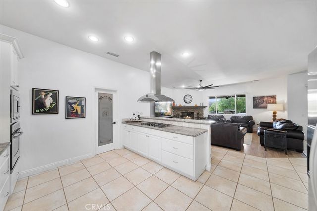 39099 Calle Jojoba, Temecula, CA 92592