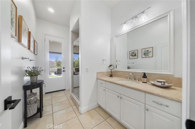 39099 Calle Jojoba, Temecula, CA 92592