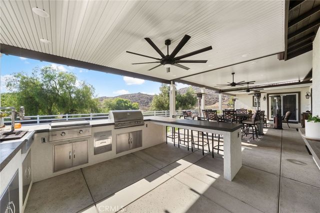39099 Calle Jojoba, Temecula, CA 92592