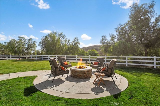 39099 Calle Jojoba, Temecula, CA 92592