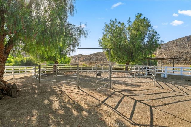39099 Calle Jojoba, Temecula, CA 92592