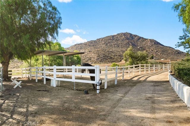 39099 Calle Jojoba, Temecula, CA 92592