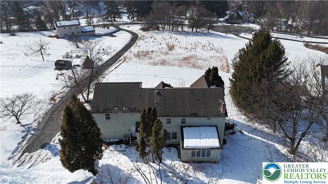 15 Spring Water Court, Easton, PA 18042