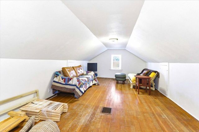 950 2nd Street, Baraboo, WI 53913