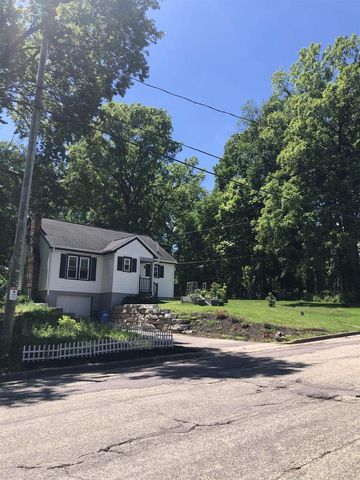 950 2nd Street, Baraboo, WI 53913