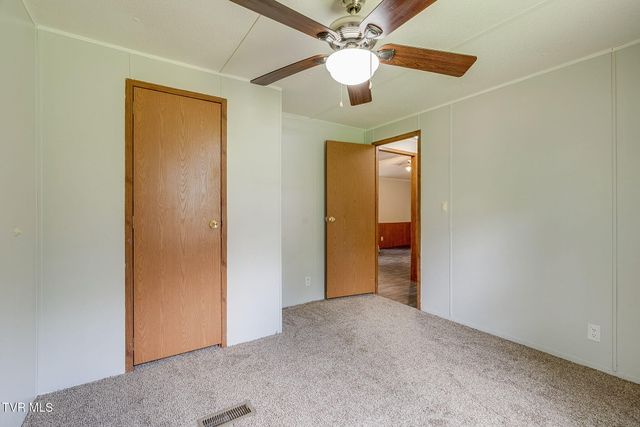 229 Alpine Loop, Mosheim, TN 37818