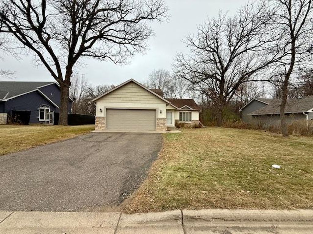 1979 13th Avenue SE, Saint Cloud, MN 56304