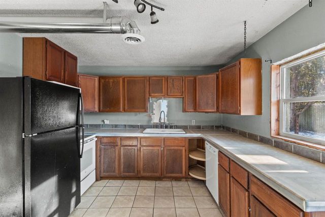 10164 COUNTY ROAD Z, Nekoosa, WI 54457