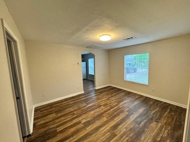 1405 Rice Street, Alvin, TX 77511