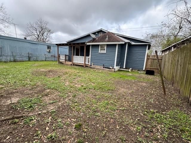 1405 Rice Street, Alvin, TX 77511