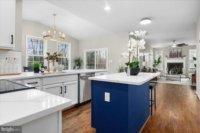 227 RIPPLING WATERS WAY, Falling Waters, WV 25419