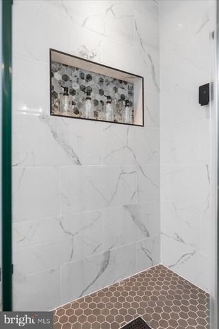 227 RIPPLING WATERS WAY, Falling Waters, WV 25419