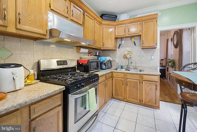 1328 CHURCH ST, Reading, PA 19601