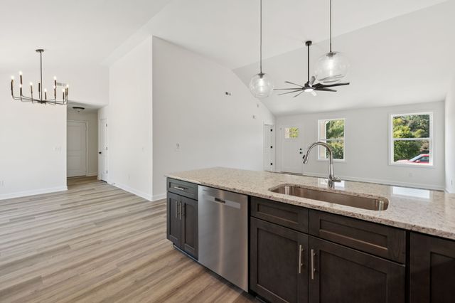 289 Dogwood Circle, Smithville, TN 37166