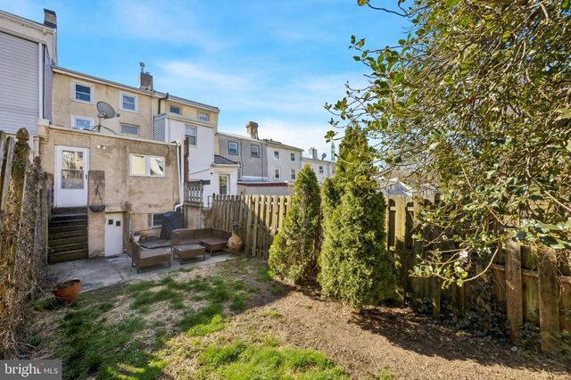 166 GRAPE ST, Philadelphia, PA 19127