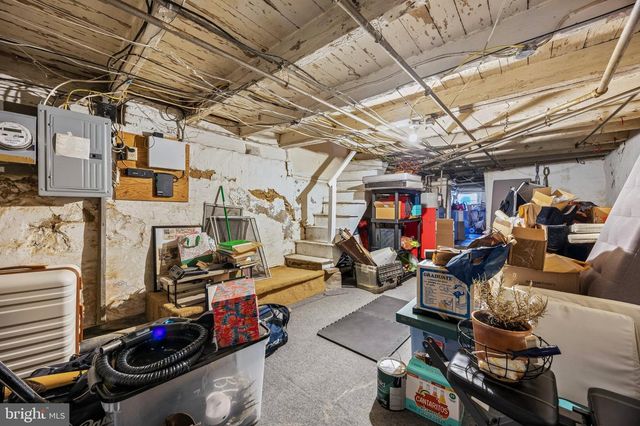 166 GRAPE ST, Philadelphia, PA 19127