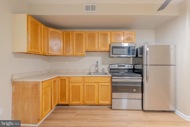 2340 N 12TH, Philadelphia, PA 19133