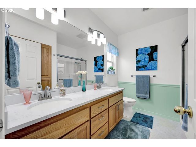 5930 ST HELENA St, Eugene, OR 97402