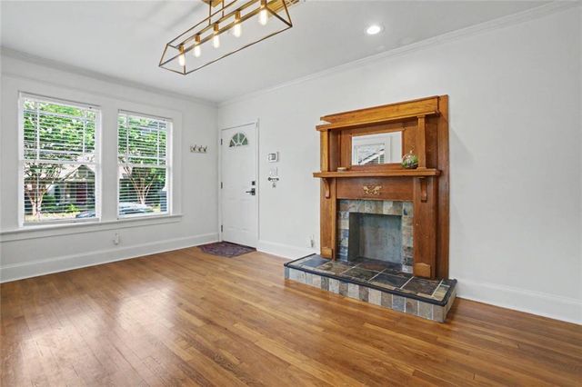 79 Lakeview Drive NE, Atlanta, GA 30317