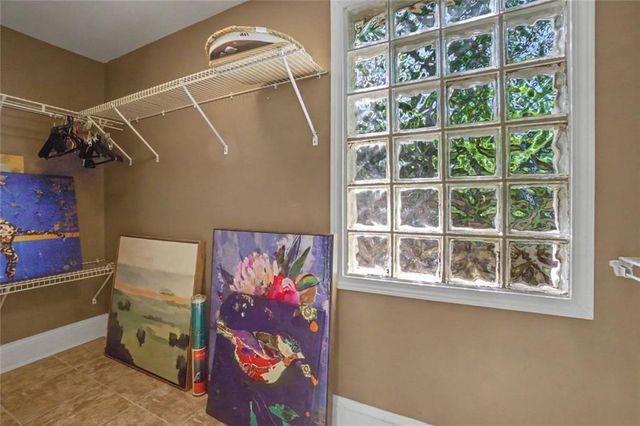 79 Lakeview Drive NE, Atlanta, GA 30317
